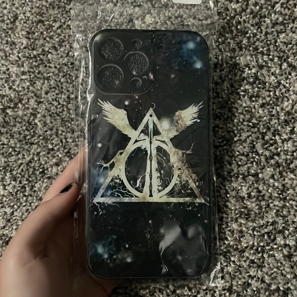 NWT Harry Potter Phone Case IPhone 13 Pro Max Deathly Hallows Cover Purple - Picture 1 of 3